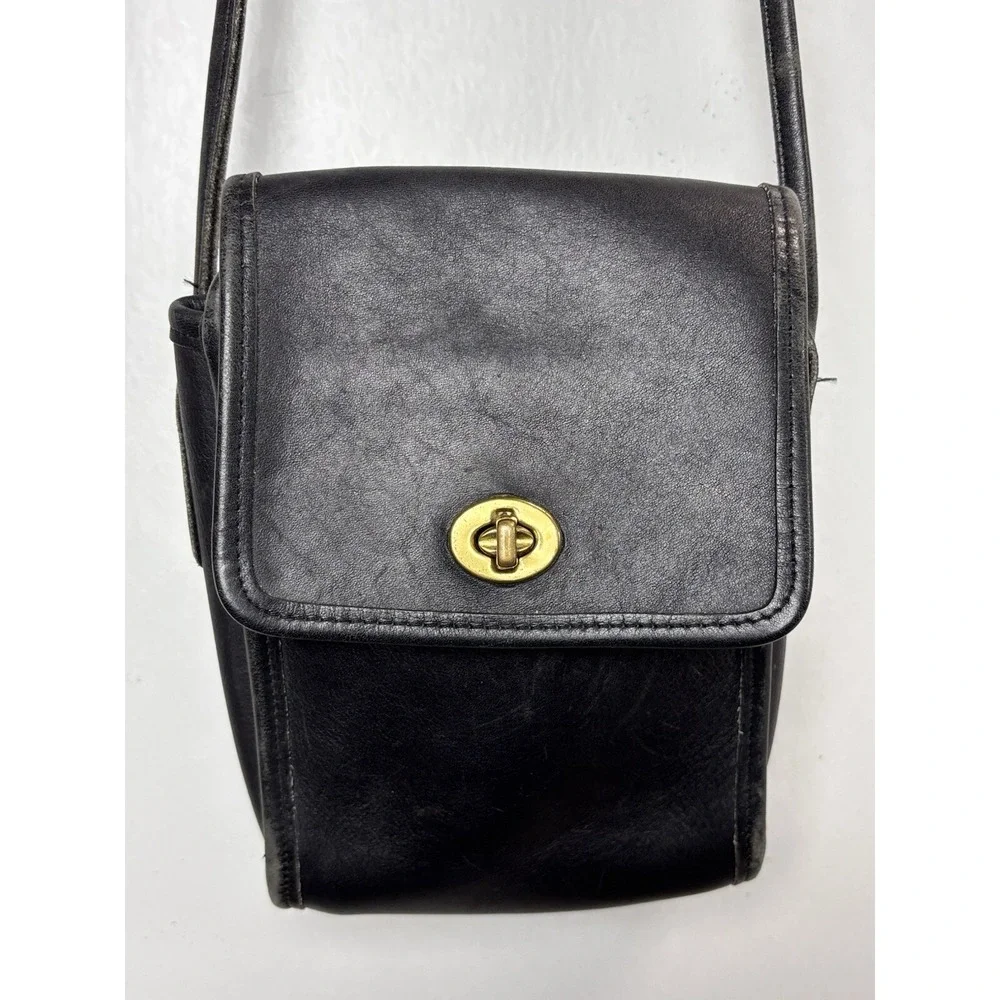 Vintage Coach Scooter Bag Glovetanned Leather  Crossbody 9893 Black Distressed